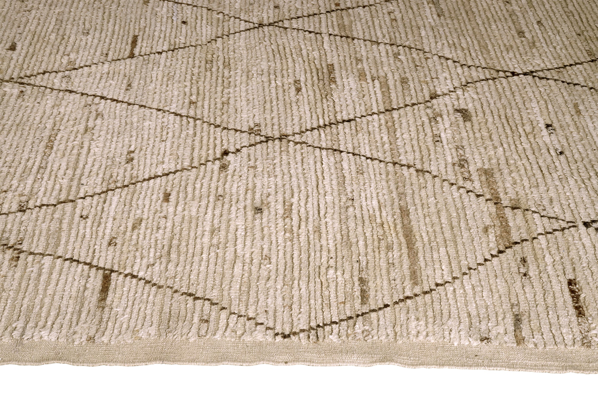 Moroccan Wool Rug in Neutral Diamond Pattern
