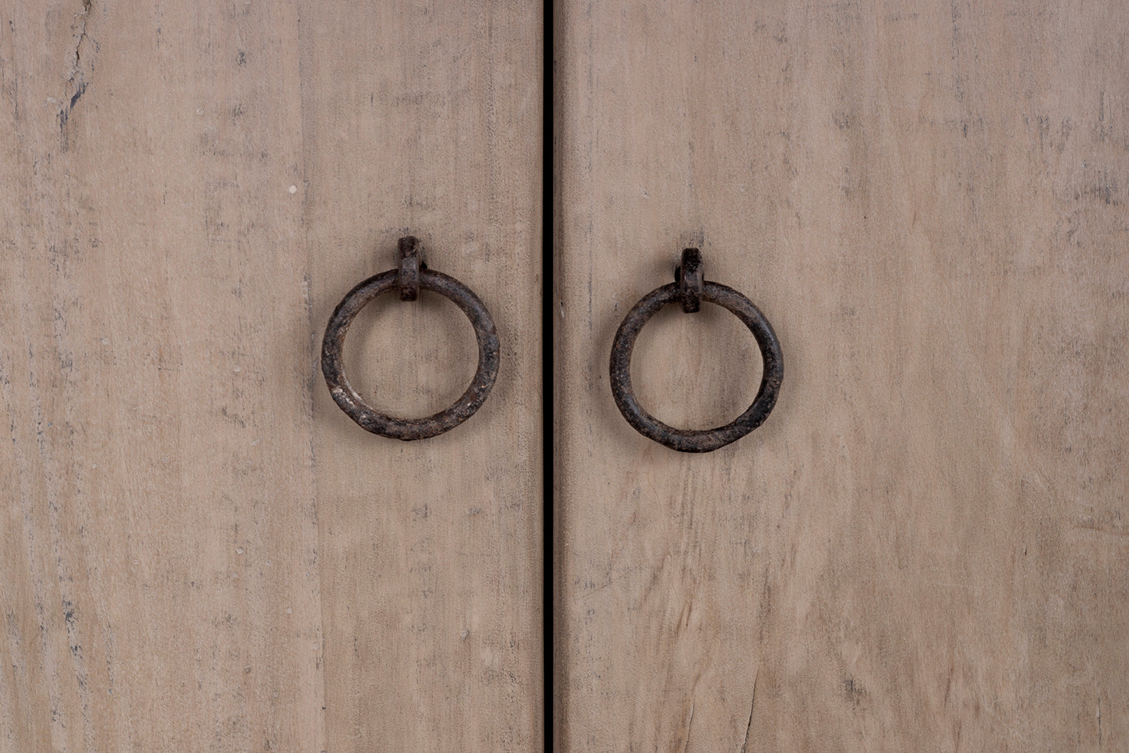 Natural Elm Six Door Server