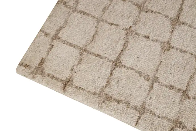 Turkish Tulu Wool Rug in Neutral Grid Pattern