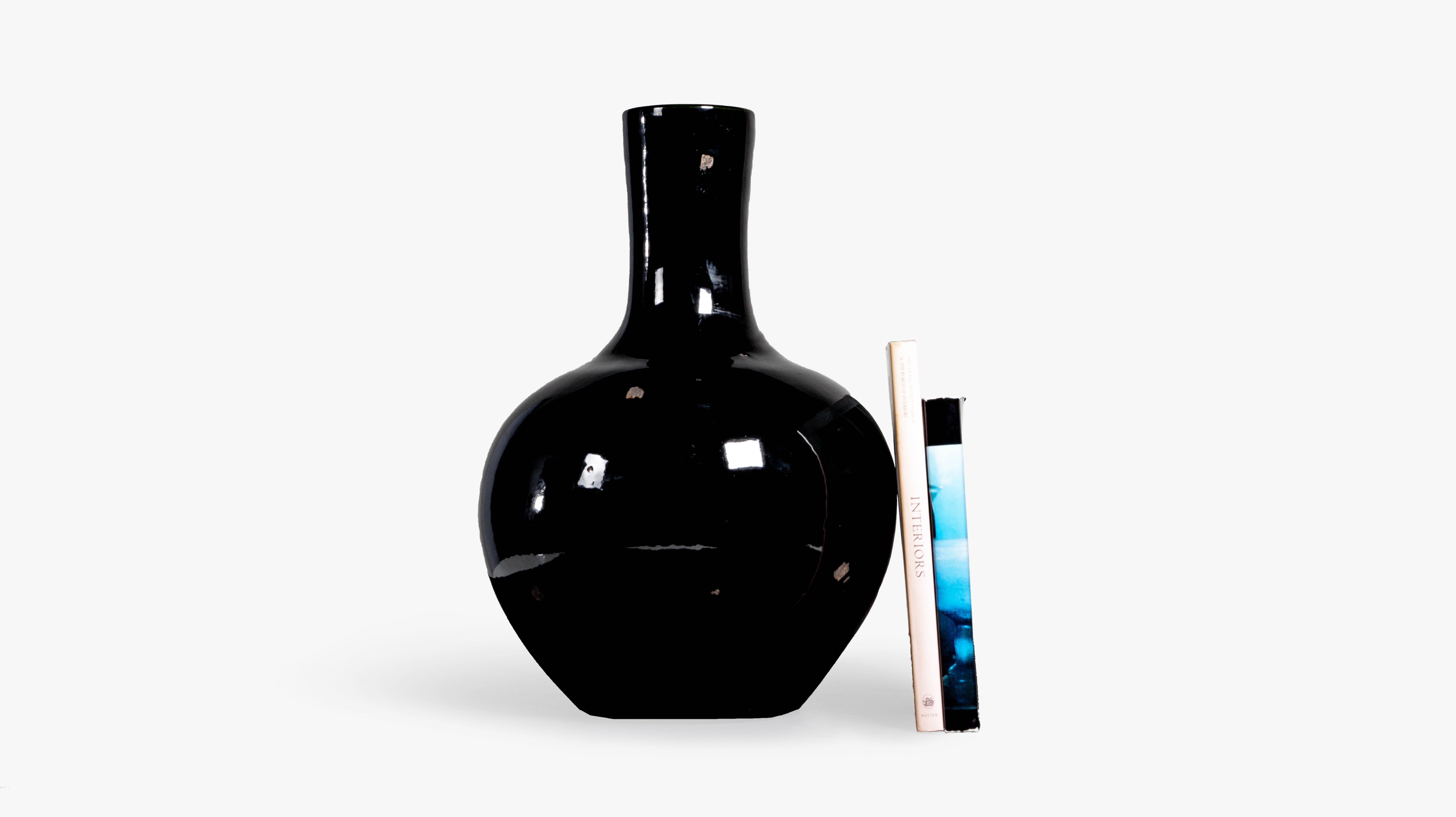 Black Ceramic Glazed Vase