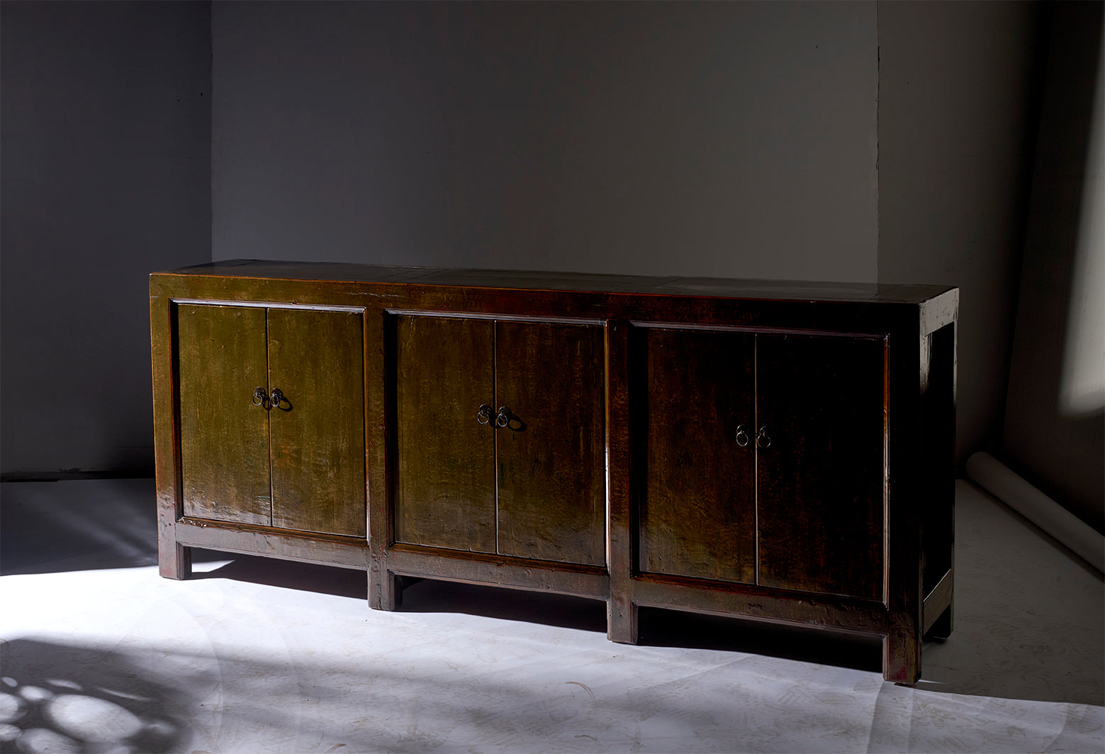 Six Door Lacquered Server