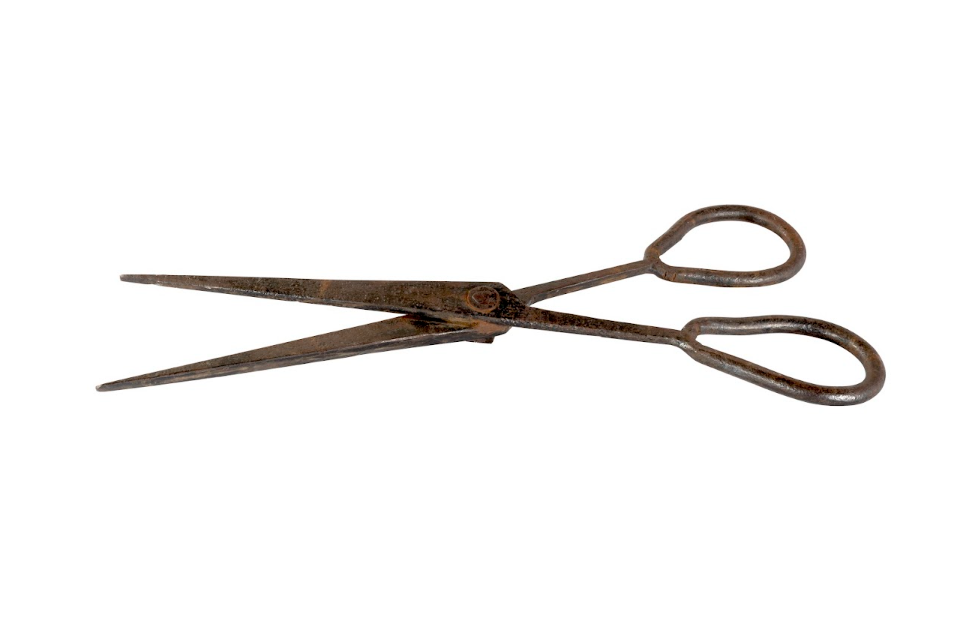 Vintage Cast Iron Scissors