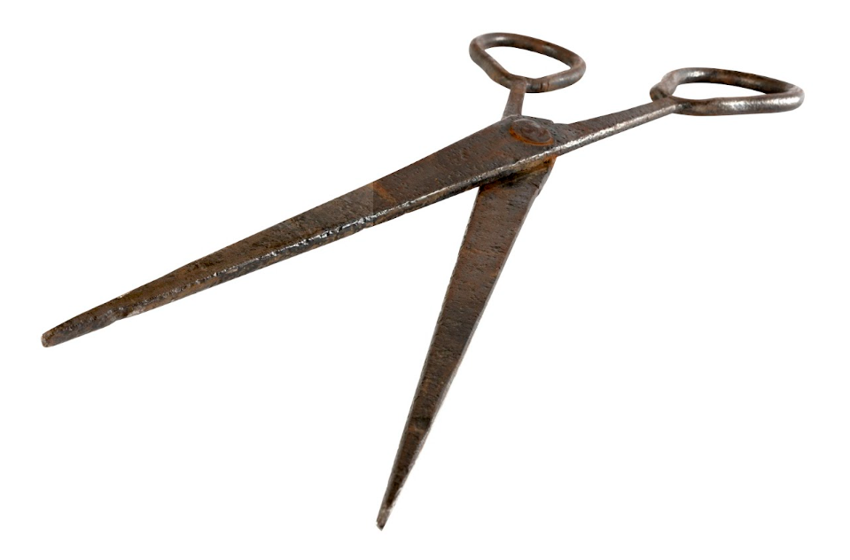 Vintage Cast Iron Scissors